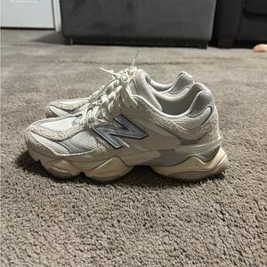 New Balance Cream and Gray Chunky Sneakers